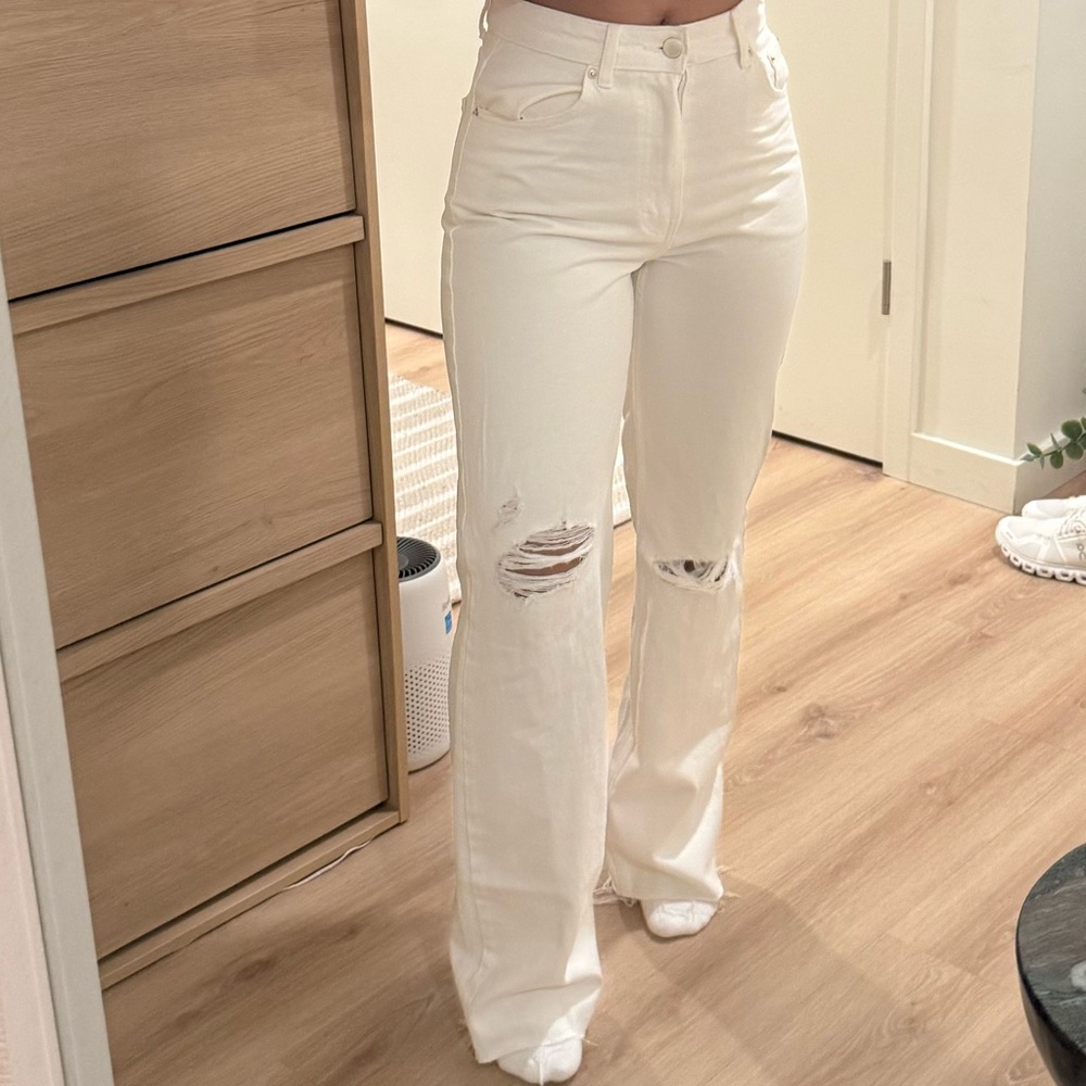 Pull&Bear Women's White Distressed Flare Jeans
